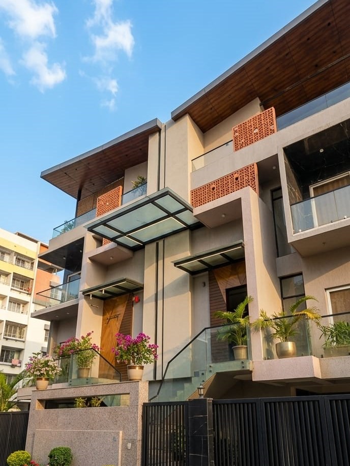 Modern Bungalow Elevation Design in Pune